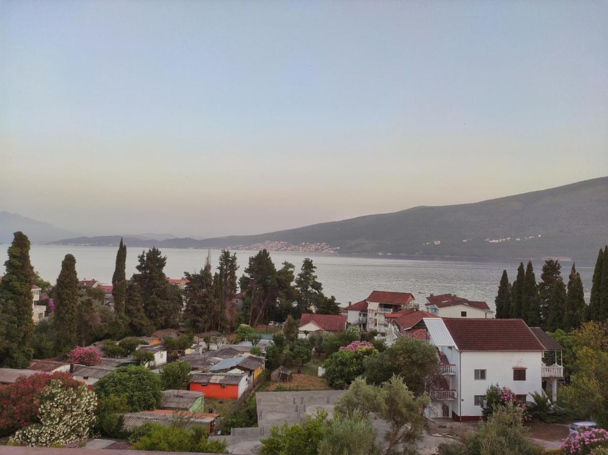 Apartments Sijerkovic Herceg Novi Ngoại thất bức ảnh