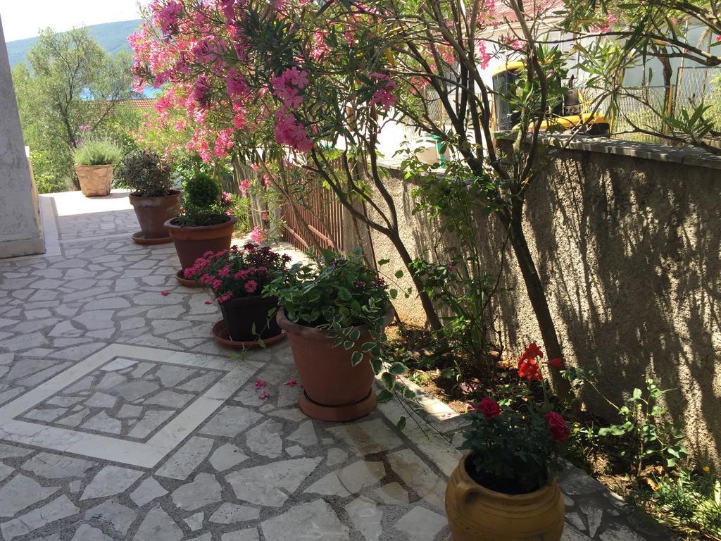 Apartments Sijerkovic Herceg Novi Ngoại thất bức ảnh